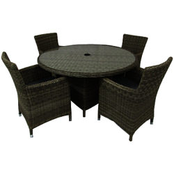 Royalcraft Wentworth Carver 4-Seat Dining Set